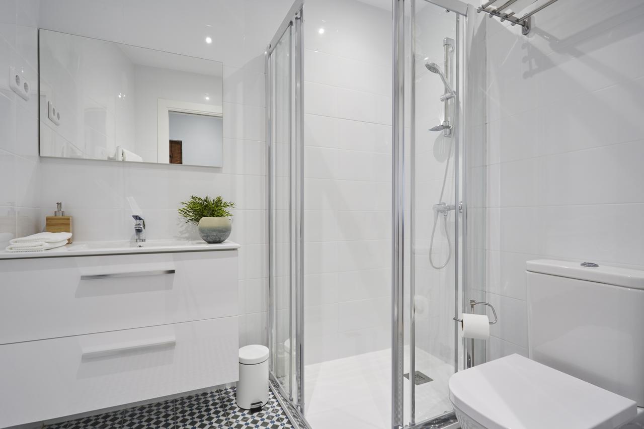 BRIGHT NEW APARTMENT in FUCAR STREET Madrid Exterior foto