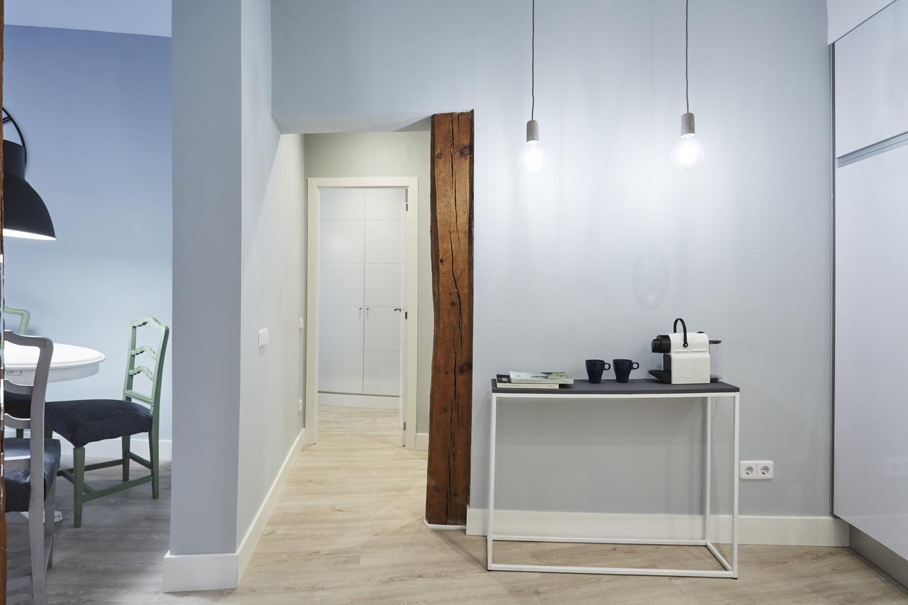 BRIGHT NEW APARTMENT in FUCAR STREET Madrid Exterior foto