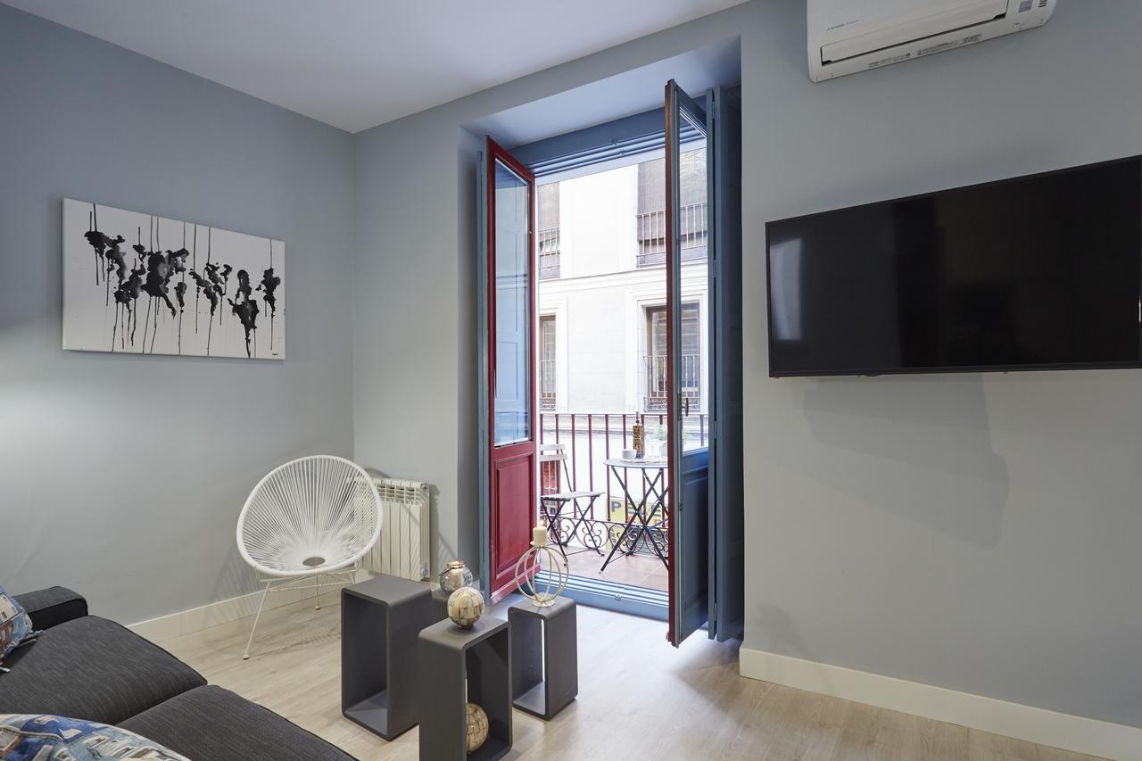 BRIGHT NEW APARTMENT in FUCAR STREET Madrid Exterior foto