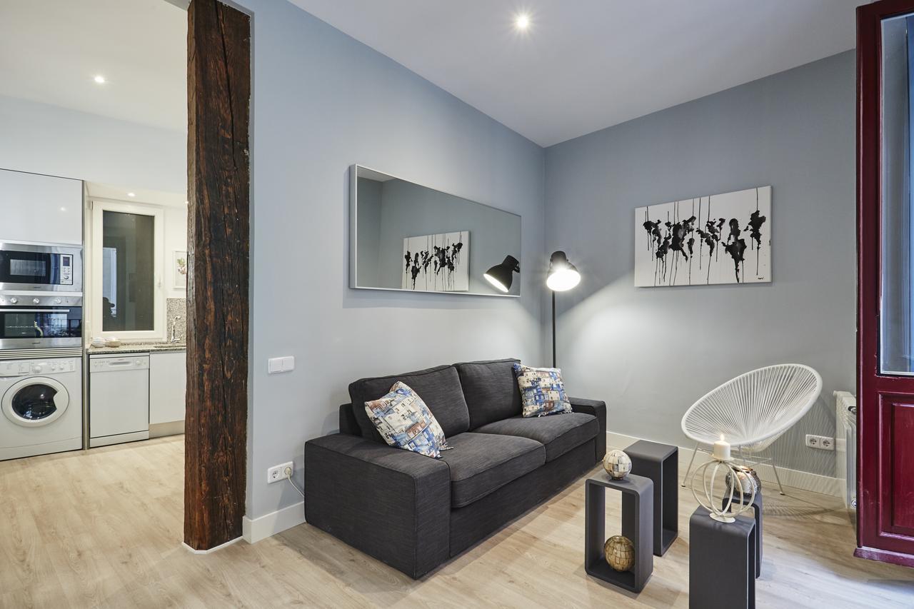 BRIGHT NEW APARTMENT in FUCAR STREET Madrid Exterior foto